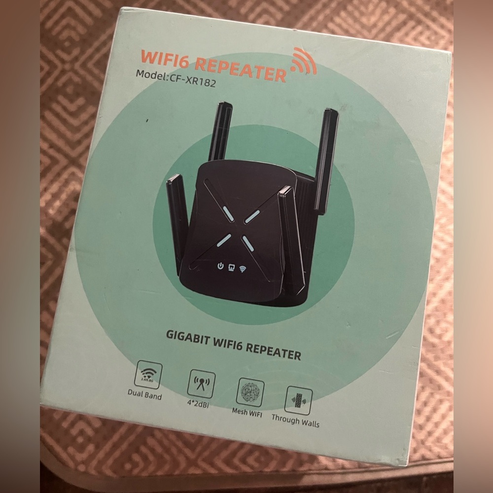 CF-XR182 Black WiFi 6 Repeater